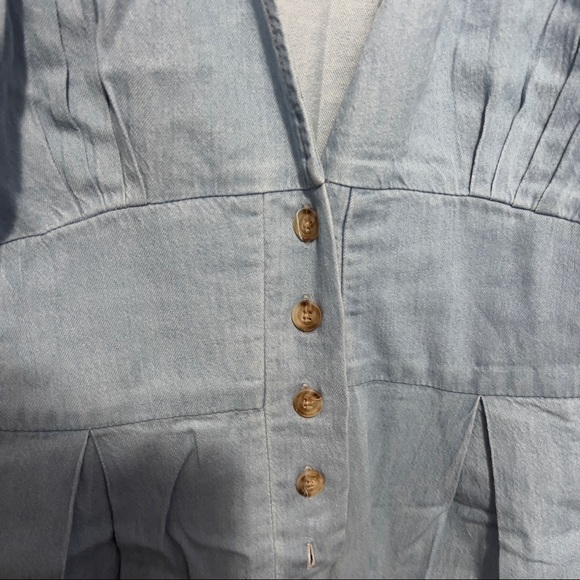 Romper - Picture 3 of 4